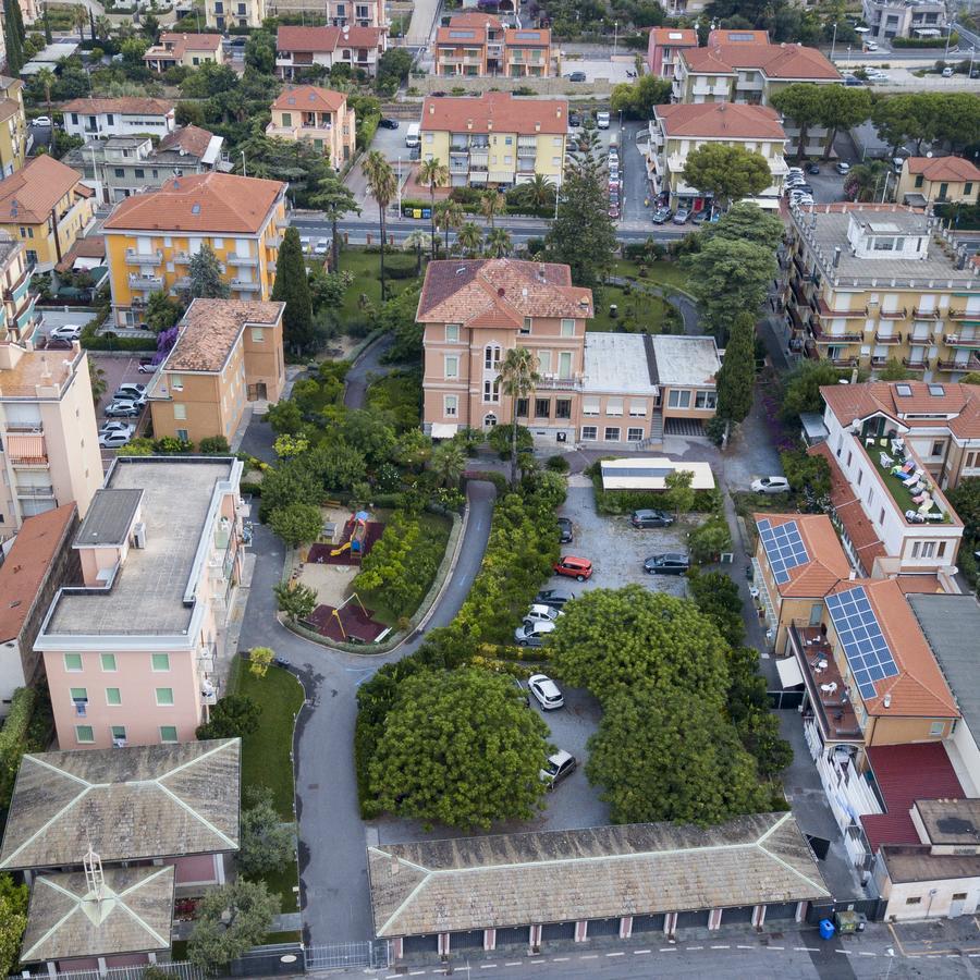 Hotel Villa San Giuseppe San Bartolomeo Al Mare Ngoại thất bức ảnh